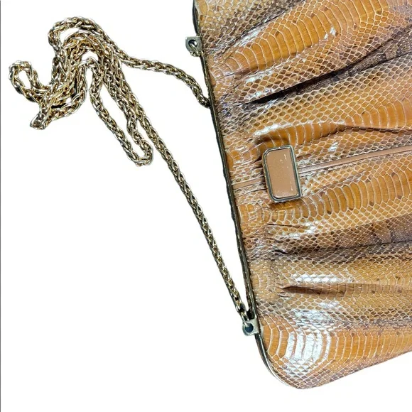 Vintage 1960s Snow White Snake skin leather clutch shoulder bag purse boho - Picture 10 of 16